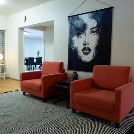 Koivu 100m2 3mh, Rauhallinen Ja Tyylikaes Kaupunkikoti * Seinäjoki