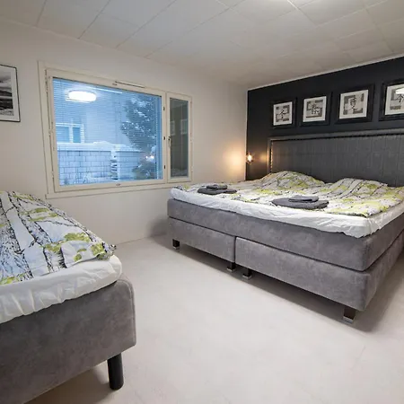 Koivu 100m2 3mh, Rauhallinen Ja Tyylikaes Kaupunkikoti