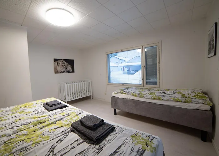 Villa Koivu 100m2 3mh, Rauhallinen Ja Tyylikaes Kaupunkikoti