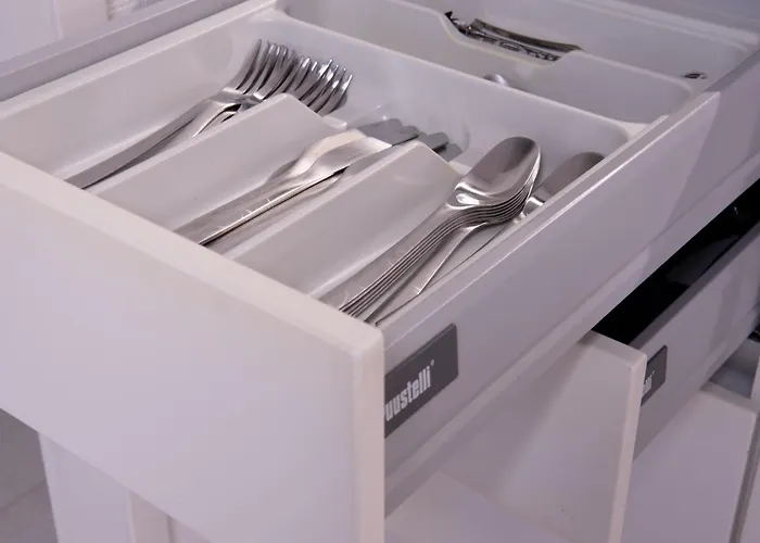 Villa Koivu 100m2 3mh, Rauhallinen Ja Tyylikaes Kaupunkikoti