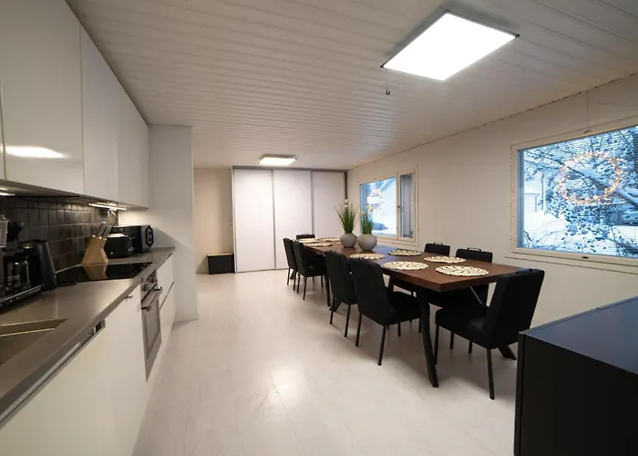 Koivu 100m2 3mh, Rauhallinen Ja Tyylikaes Kaupunkikoti *